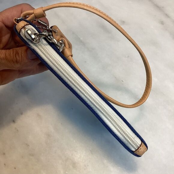 Coach Wristlet Bag Purse  Y2K Blue and Green Striped Clutch Wallet Pouch - Picture 12 of 13